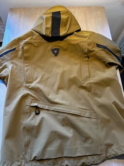 REVIT Component H20 - 11