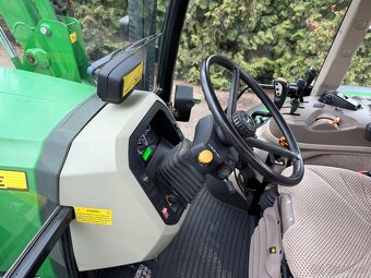 John Deere 5085M   rv 2015    2100mth - 11