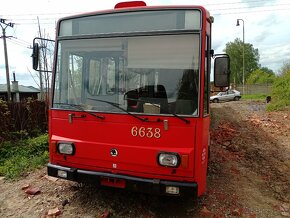 Trolejbus 15Tr - 11