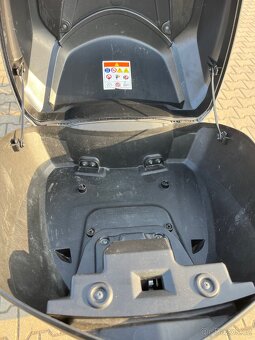 Honda SH 300 r.v.2020 - 11