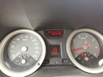 Renault Megane 1.6i na opravu nebo na ND - 11