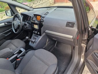 OPEL ZAFIRA 1.8 BENZIN  7-MÍST - 11