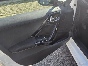 Peugeot 208 - 1,0i - (2014)...na splátky VŠEM - 11