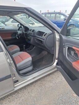 Škoda Roomster 1.2 12V Htp 51Kw - 11