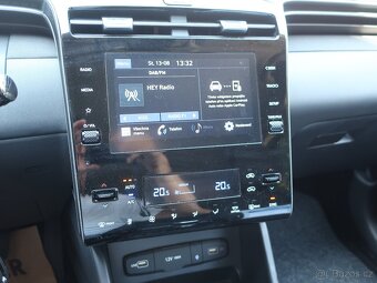 Hyundai Tucson 1.6CRDi 85kW SMART ZÁRUKA DPH 1MAJITEL - 11