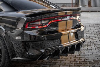 Dodge Charger 5.7 V8 Hemi 2022 DPH - 11