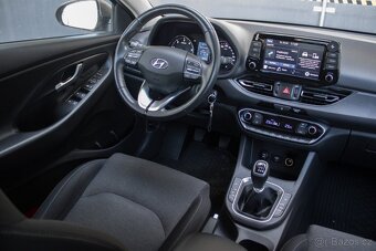 Hyundai i30 CW 1.6 CRDi Family - 11