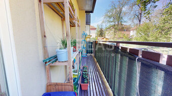 Milovice, prodej bytu 3+kk 58 m2 + balkón 9 m2 + parkovací s - 11