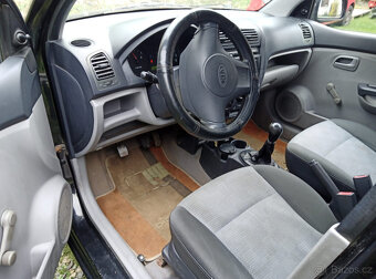 Kia Picanto r.v. 2006, motor 0.999L - 45kw - benzín - 11