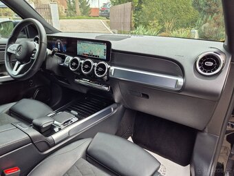 Mercedes-Benz GLB 200d Progressive • 2021 •7.míst• 146.000km - 11