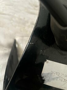 Predni cast na Yamaha R1 02-03 Rn09 - 11
