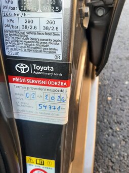 Toyota Auris Combi 1.8 16V Hybrid - 11
