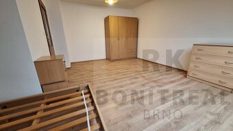 Pronájem bytu 1+1, v prvním patře RD v Rebešovicích - 11