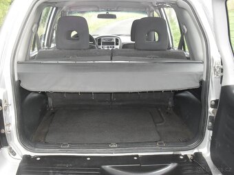 Suzuki Grand Vitara 2,0HDi 4X4 KLIMA - 11