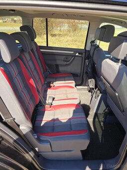 VW TOURAN 1.4 TSI 103KW, MATCH, 1T3 ČERNÝ - 11