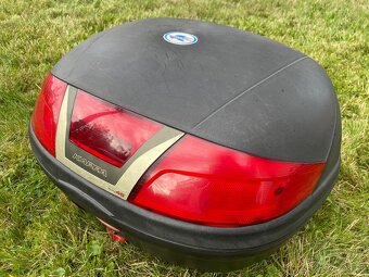 Yamaha FZS 600 Fazer (facelift) - 11