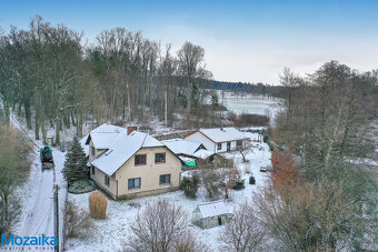 Velký rodinný dům u lesa na okraji Letohradu, ul.Taušlova. - 11