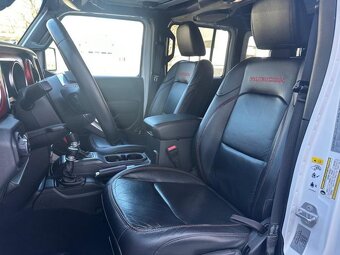 Jeep Wrangler Unlimited Rubicon (č.1078) - 11