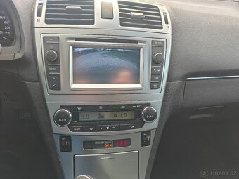 Toyota Avensis 1,8 VVTi combi - 11