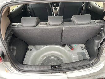 Hyundai i10 1.0 havarované 11tis. km - 11