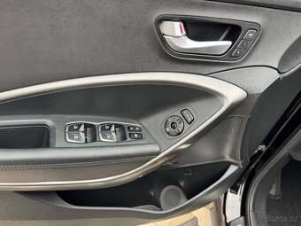 Hyundai Santa Fe 2.2 CRDi 147kW 4x4 Premium Automat Kamera - 11