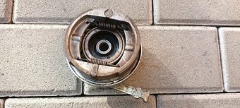 Babetta 210 - kompletní přední brzdový štít - 11