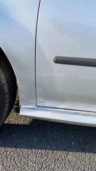 Volkswagen Golf 5, 1.9 TDi 77kW, 2005 klimatizace - 11