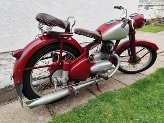 JAWA 250 Pérák - 11