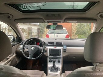 Passat B6 2.0 TDI 103 kW - 11