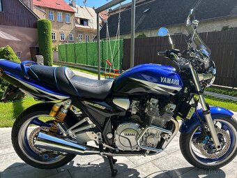 Yamaha xjr 1300 sp - 11