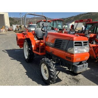 Malotraktor Kubota - 11