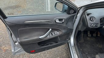 Ford Mondeo 2.2 129kw Titanium 2009 Webasto tažné - 11