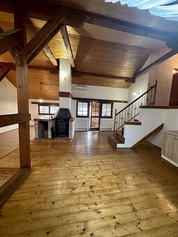 Pronájem bytu 3+kk (mezonet) 137m2, ulice Hálkova - Husovice - 11