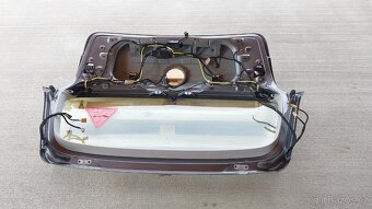 Volkswagen Golf 5 – Dveře kufru LA7T šedá - 11