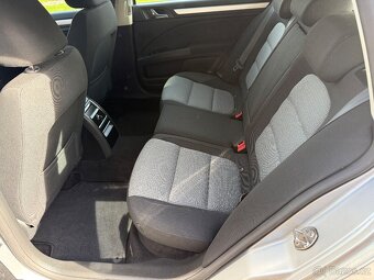 ŠKODA SUPERB KOMBI 2011 2.0TDI AMBITION - 11