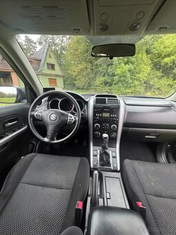 Suzuki Grand Vitara - 11