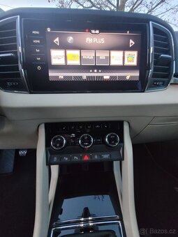 ŠKODA KAROQ STYLE+ VYHŘÍVANÉ SKLO - 11