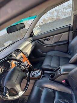 Subaru Legacy 2.5 GX AWD (1999)  v plynu - 11