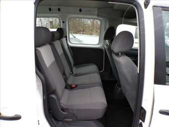 Volkswagen Caddy 1,6 TDI TAŽNÉ ZAŘÍZENÍ - 11
