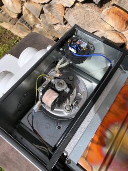 Prodám plynovou karmu Kvart Aqua Comfort Turbo 24,5 kW - 11