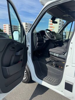 Renault Master  2,3 dci  2021/9  - 10palet - 11