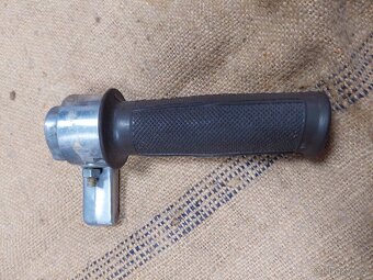 Řidítka rukojeť plynů rukojeť gumová M72 Dněpr Ural K750 - 11