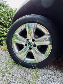 Škoda Yeti 2.0 TDI 4x4 Elegance - 11