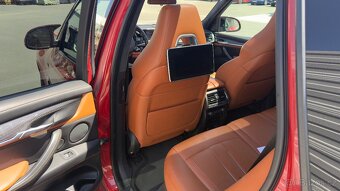 BMW X5M 4.4 V8 BITURBO 423kW - 11