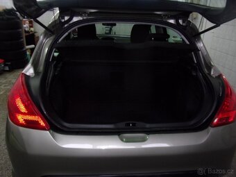 Peugeot 308 1,6 HDi - 11