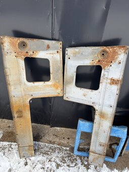 Kapotáž Zetor 5511-6911 - 11