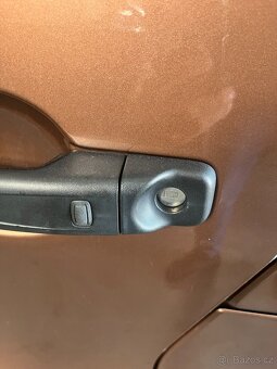 RENAULT TRAFIC - 11