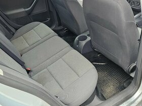 Volkswagen Golf Variant - 11