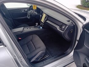 Volvo V60 D3 Momentum Pro AUT 2020  DPH - 11