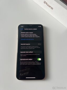 Apple iPhone XS Gold 64GB - 11